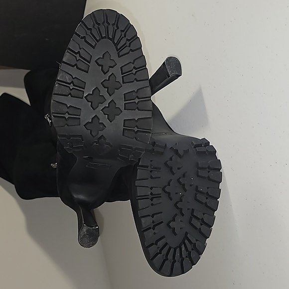 JLO Coblin Over The Knee Boot Black Suede 5" heel Flirty 9.5 Ankle Side Zip VGUC - Picture 11 of 16